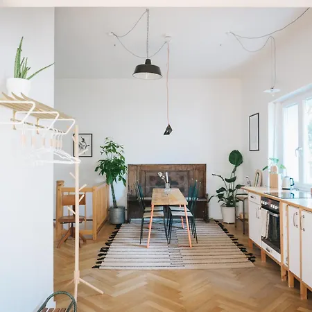 Apartmán Raum Life - Vintage Loft - Heimkino Netflix - 2x Privat Parkplaetze *