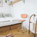 Raum Life - Vintage Loft - Heimkino Netflix - 2x Privat Parkplaetze Appartement
