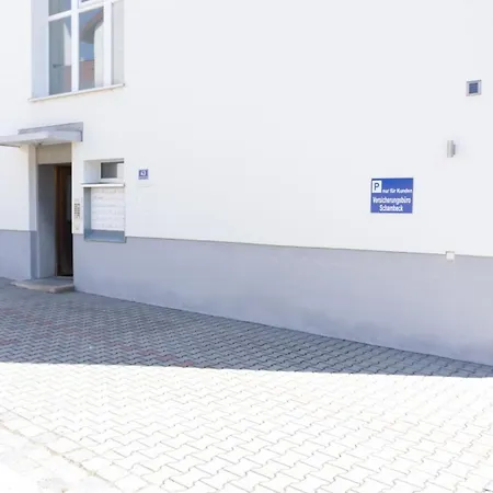 Raum Life - Vintage Loft - Heimkino Netflix - 2x Privat Parkplaetze Apartment *