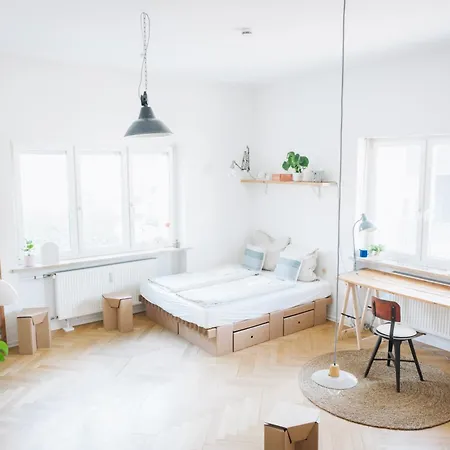 Raum Life - Vintage Loft - Heimkino Netflix - 2x Privat Parkplaetze *