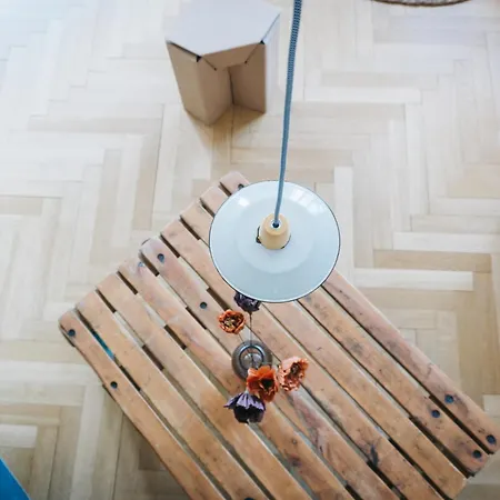 Raum Life - Vintage Loft - Heimkino Netflix - 2x Privat Parkplaetze Straubing