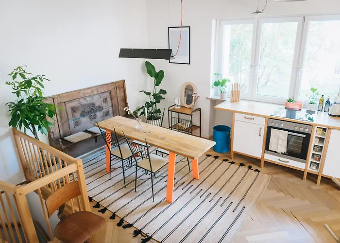 Raum Life - Vintage Loft - Heimkino Netflix - 2x Privat Parkplaetze *