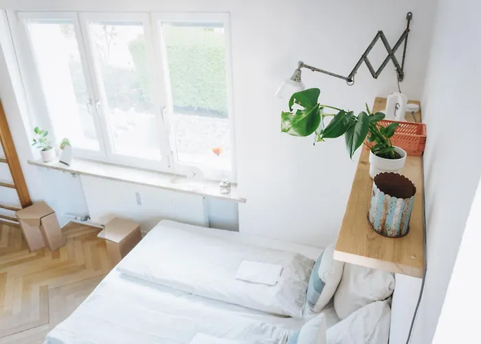 Raum Life - Vintage Loft - Heimkino Netflix - 2x Privat Parkplaetze *